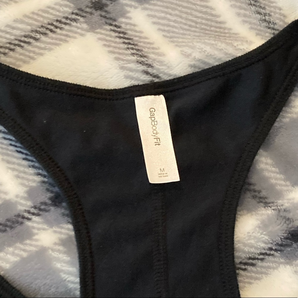 🐚GapBodyFit Racerback tank - Picture 5 of 6